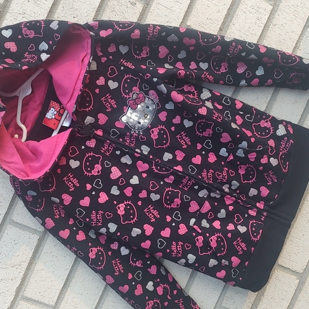 Hello Kitty Jacket - Picture 5 of 10